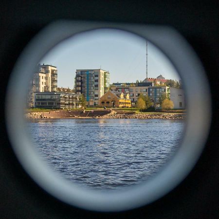 Majoitus-Ravintolalaiva Saimatar Hotel Joensuu Bagian luar foto
