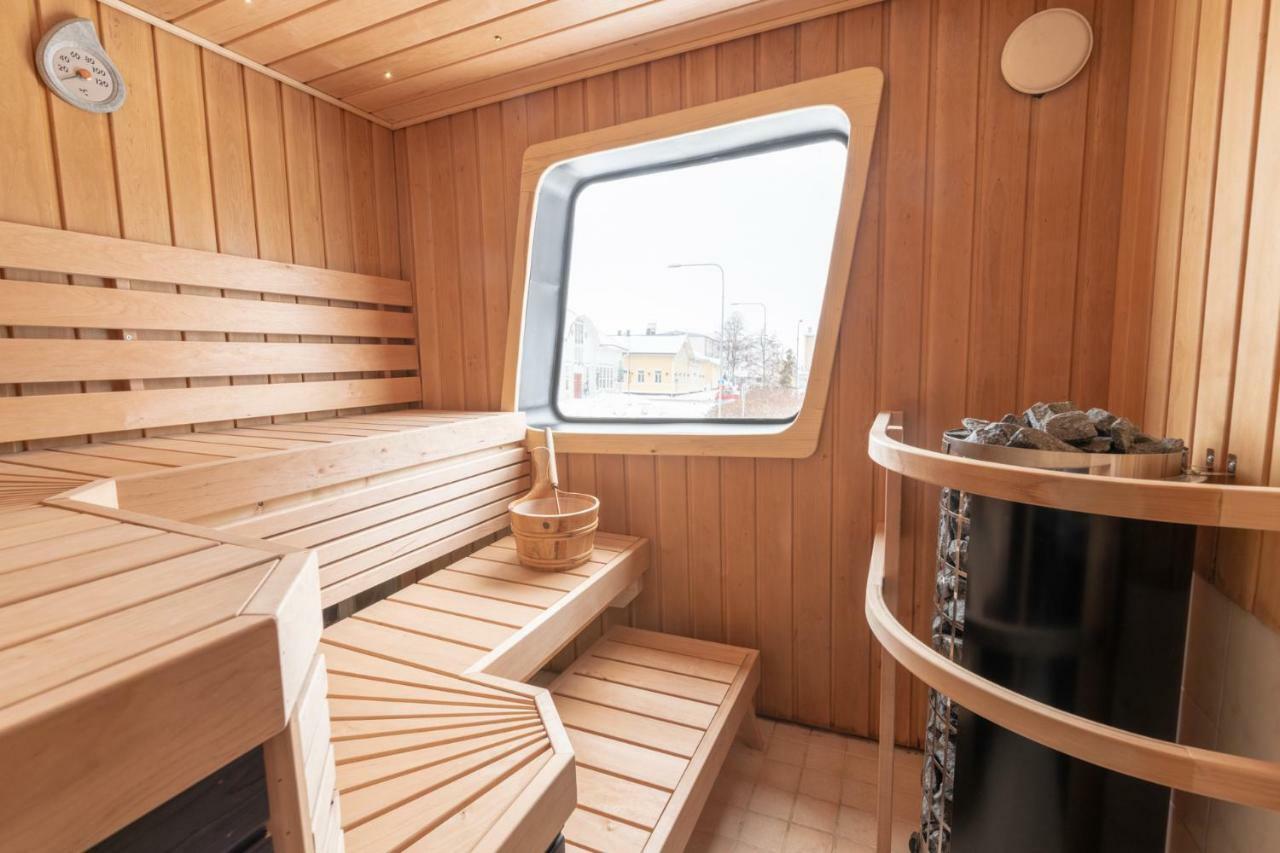 Majoitus-Ravintolalaiva Saimatar Hotel Joensuu Bagian luar foto